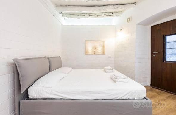 Abbalughente Central Rooms Кальяри Экстерьер фото